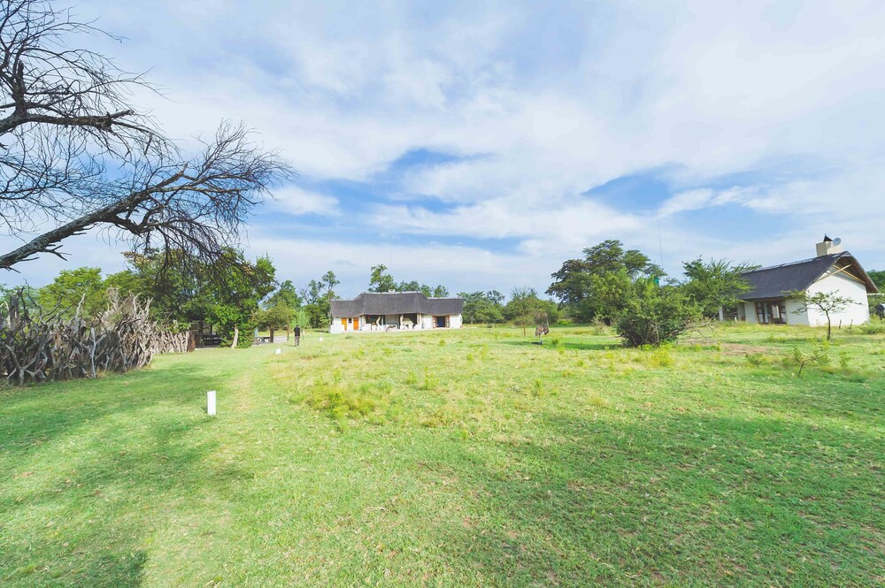 Deruxa Cottages