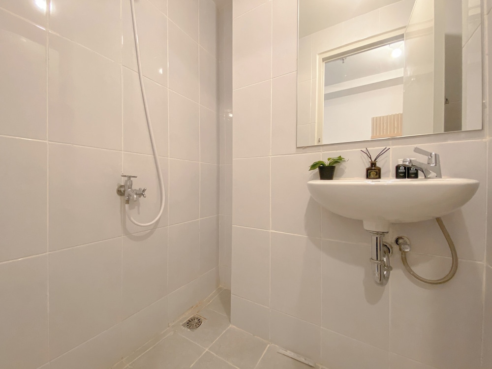 Beautiful and Homey Studio Apartment at Tokyo Riverside PIK 2