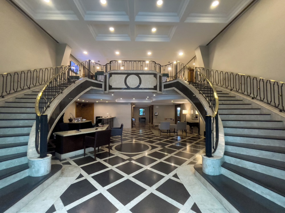 Estanplaza Nações Unidas