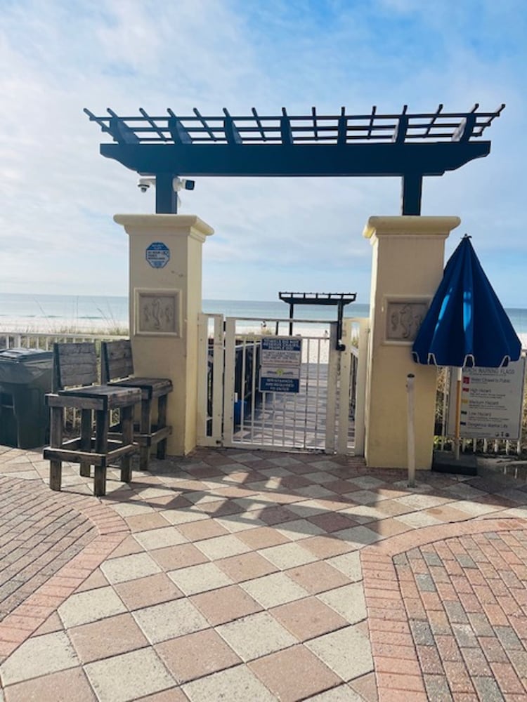 Shores of Panama Beach Resort