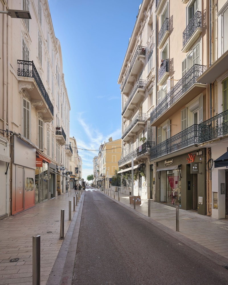 Le XV Cannes