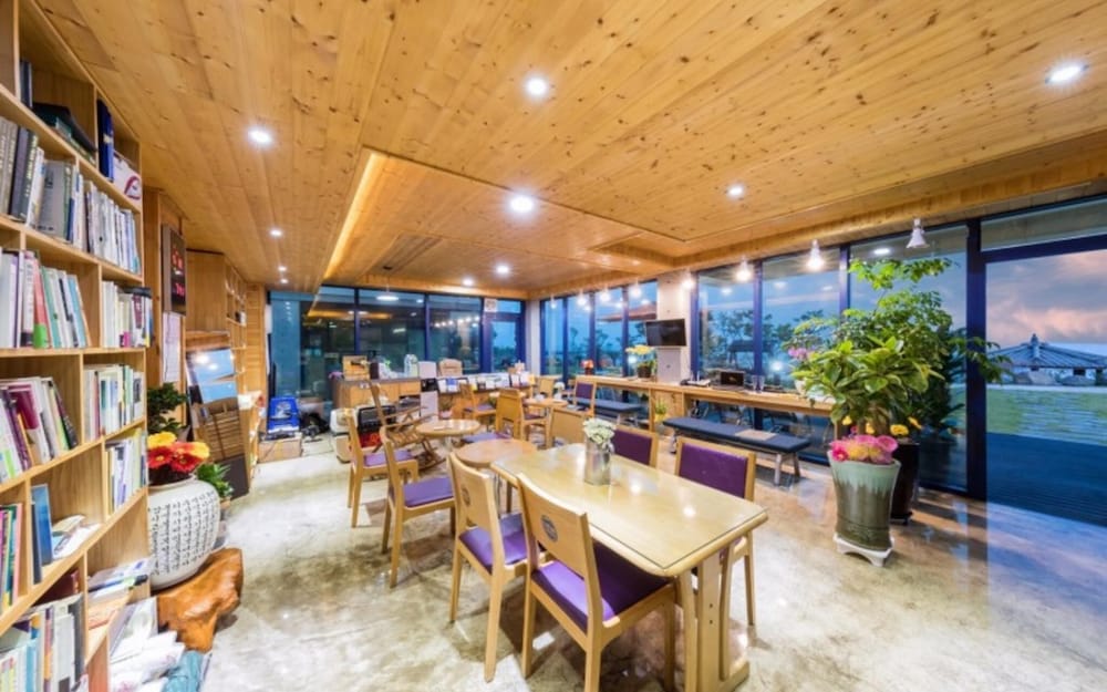 Seogwipo Gongcheonpo Villa Pension