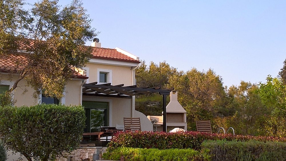 Villa Mirothea