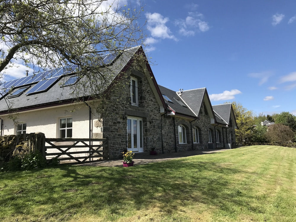 Errichel House and Cottages