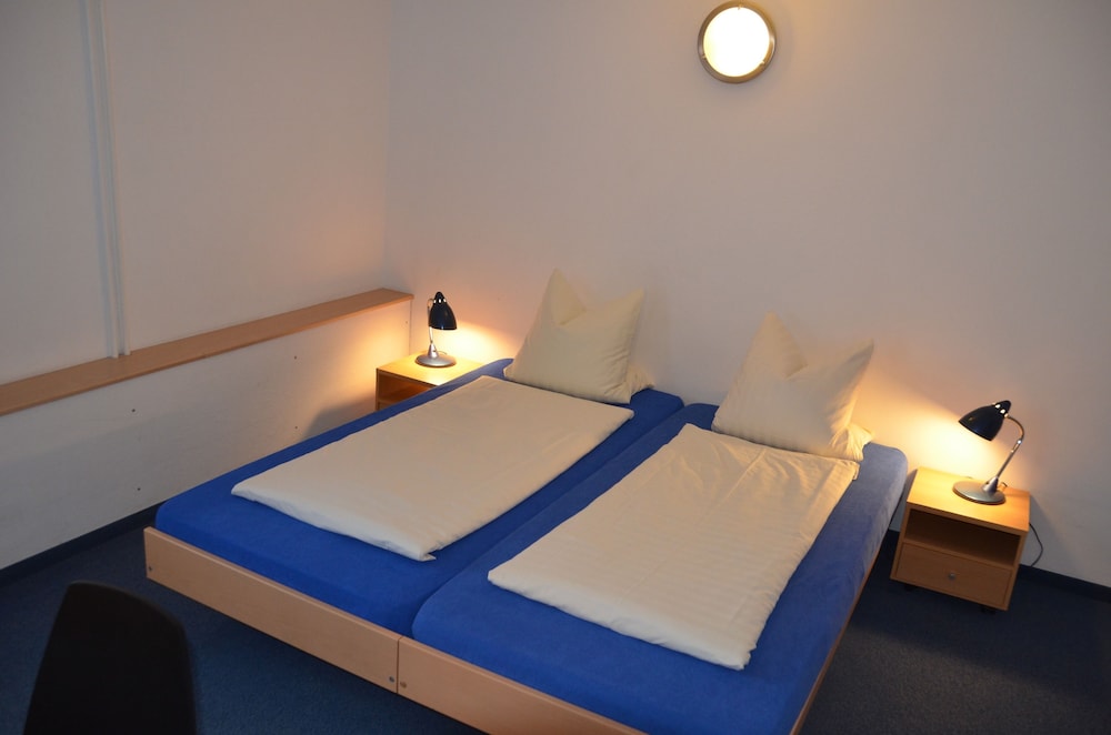 Hirschen Schwyz GmbH - Hostel view 5