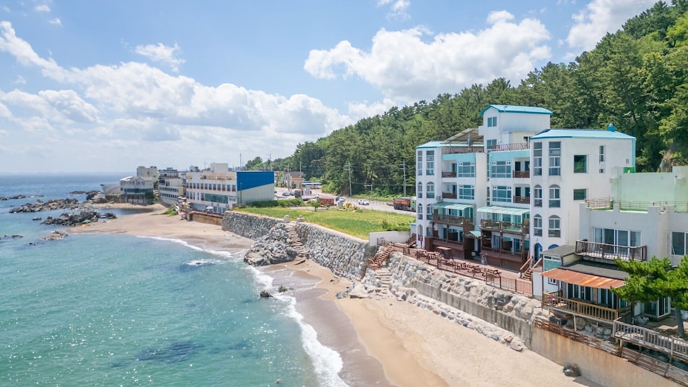 Youngduk Sea & Spa Pension view 5