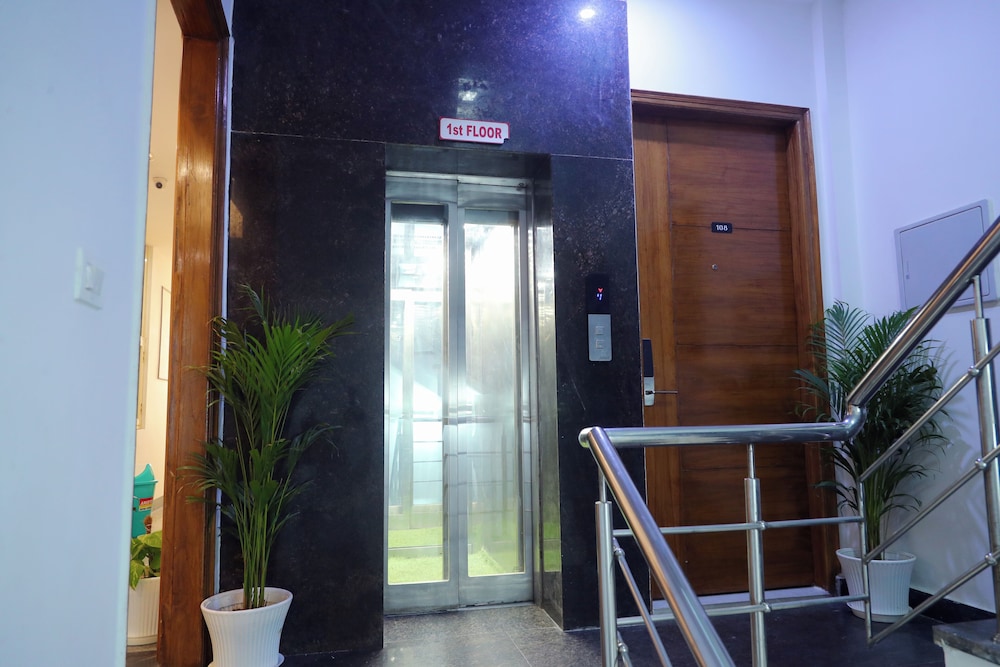 Hotel Mavens House