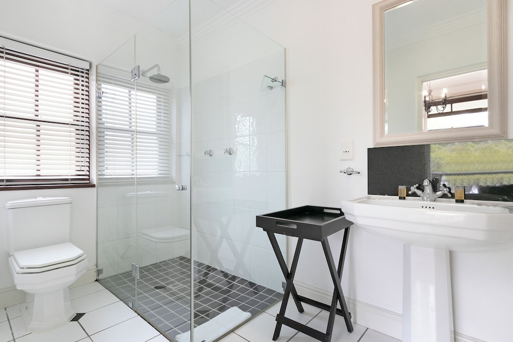 Winelands Golf Lodges at De Zalze