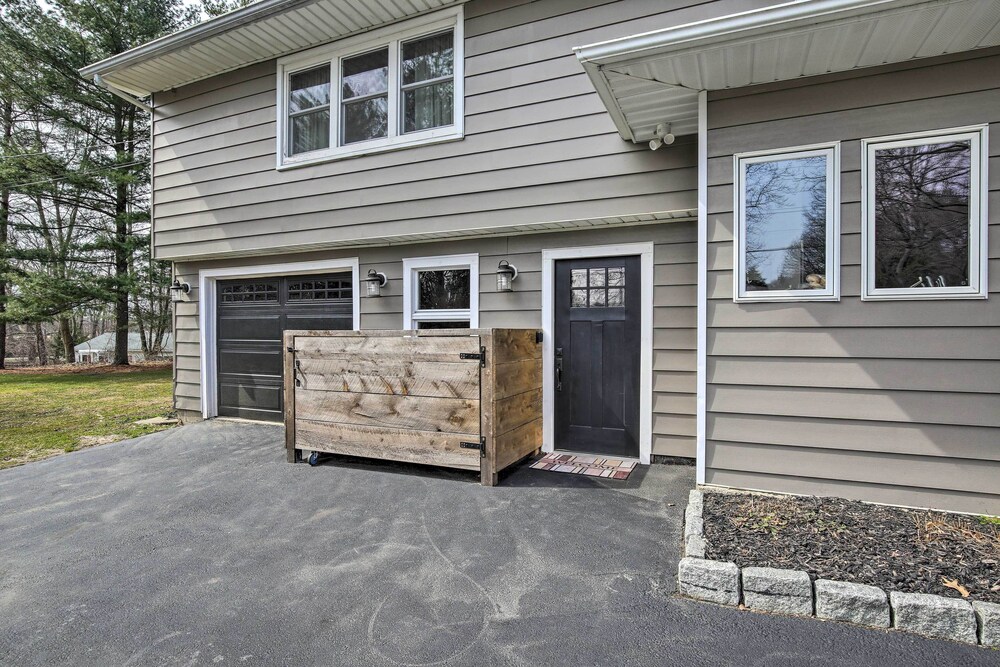 Stylish Pine Plains Home Near Parks Hiking! - Property Image 2