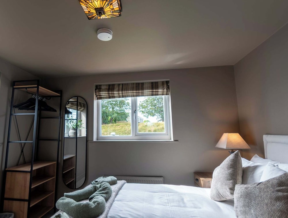 4 Bed Holiday Home by Guestz