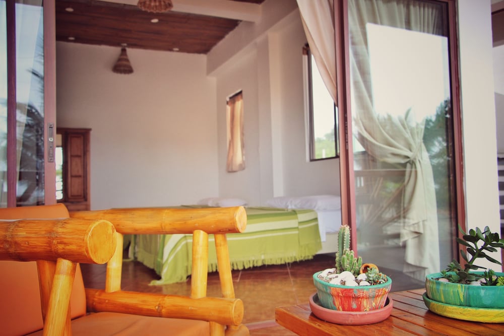 Seaside Garden Lodge Mompiche