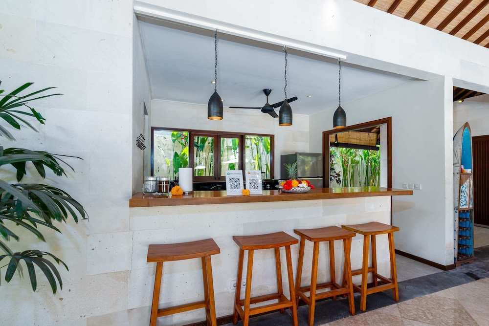 Villa Alroda Antik