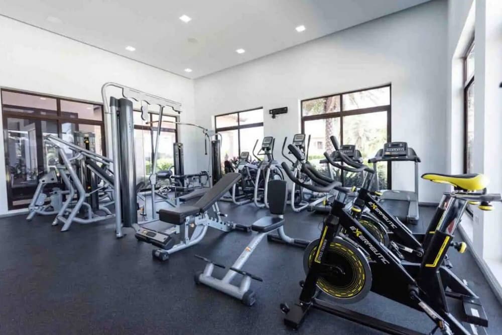 Gold Coast - 2br3ba Gated Community w Pools Gym