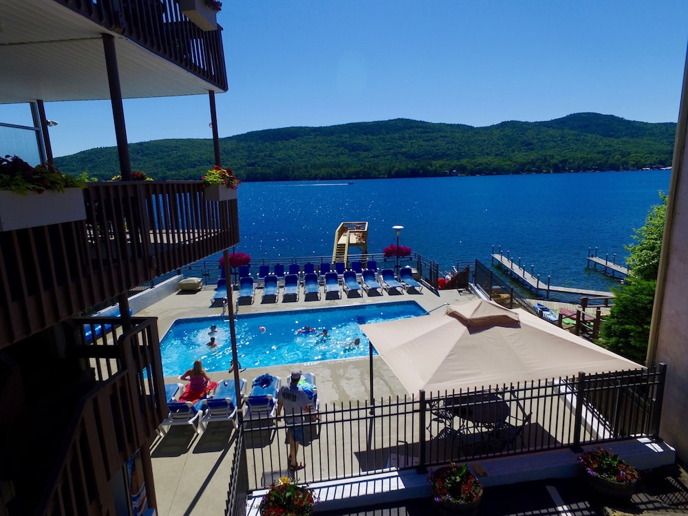 The Lake Motel