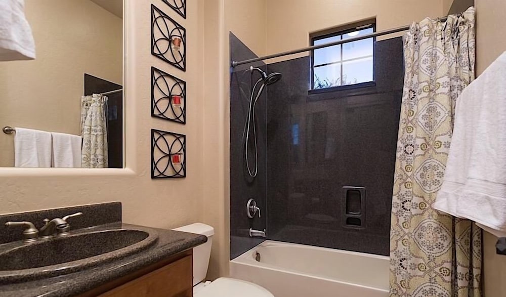 Palm Valley By Signature Vacation Rentals