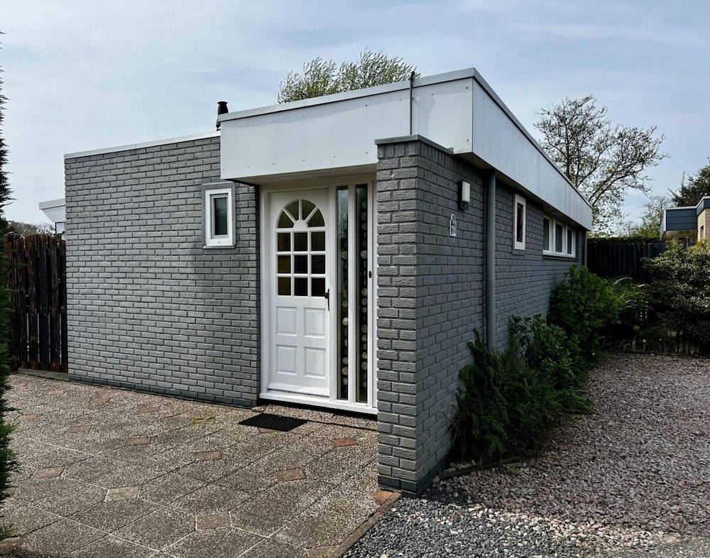 Beautiful Bungalow in North Holland