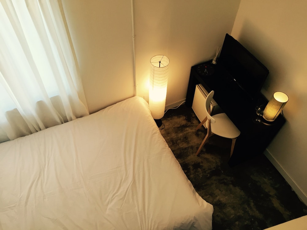 House740