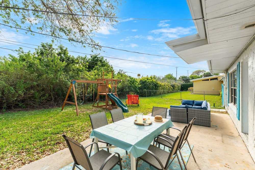 112 Surf Drive