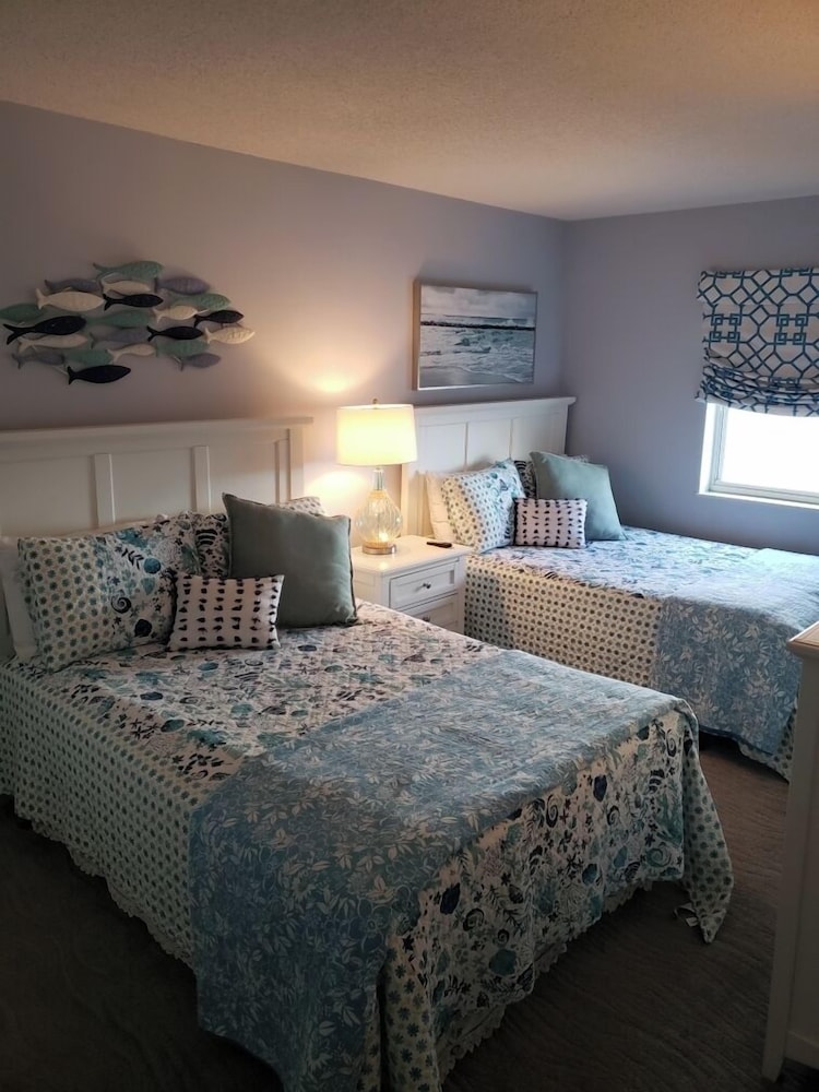 Picture Perfect- Oceanfront Condo