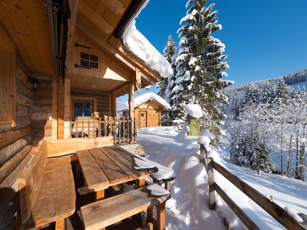 Chalet in St. Martin With Sauna & Mountain Views