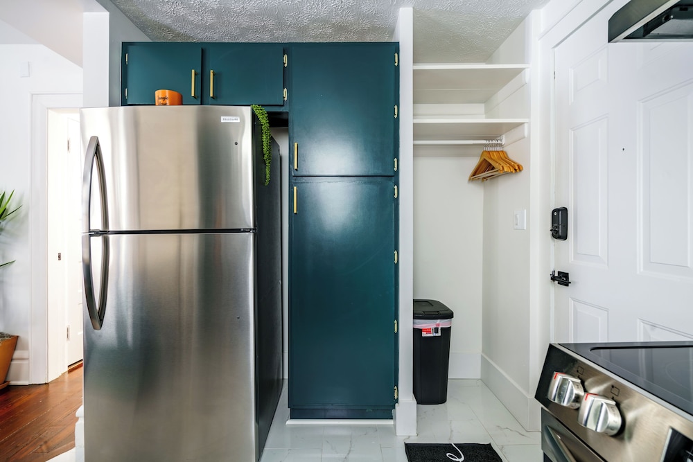 Jungle House Boutique Suites – Short North & Convention Center