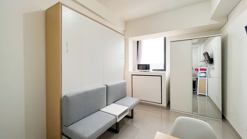 Well Designed Studio (No Kitchen) Bandaraya - Tallasa City Makassar Apartment view 2