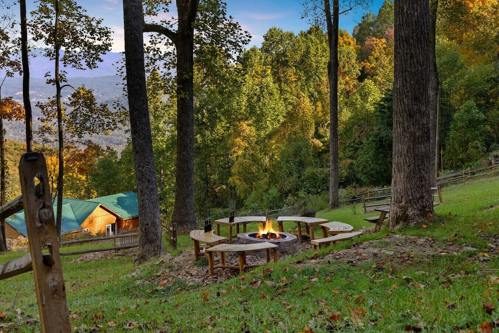 Twin Summit Resort