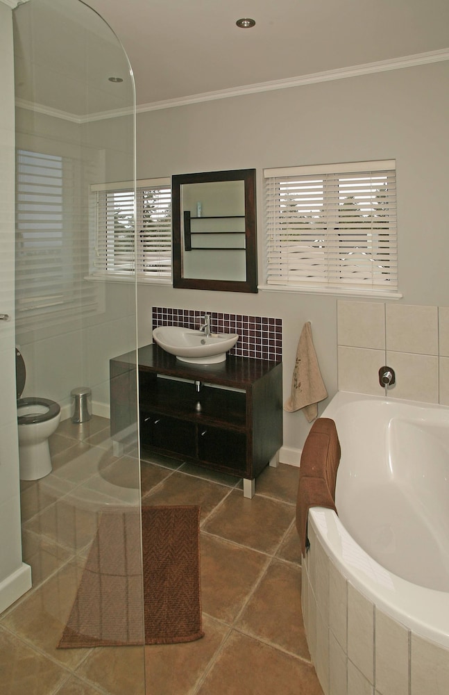 Forecastle, Knysna, George view 2