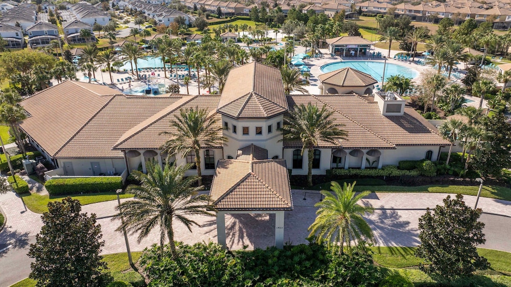 Luxurious 4Bd Villa Private Pool Spa Champions Gate Resort 9021