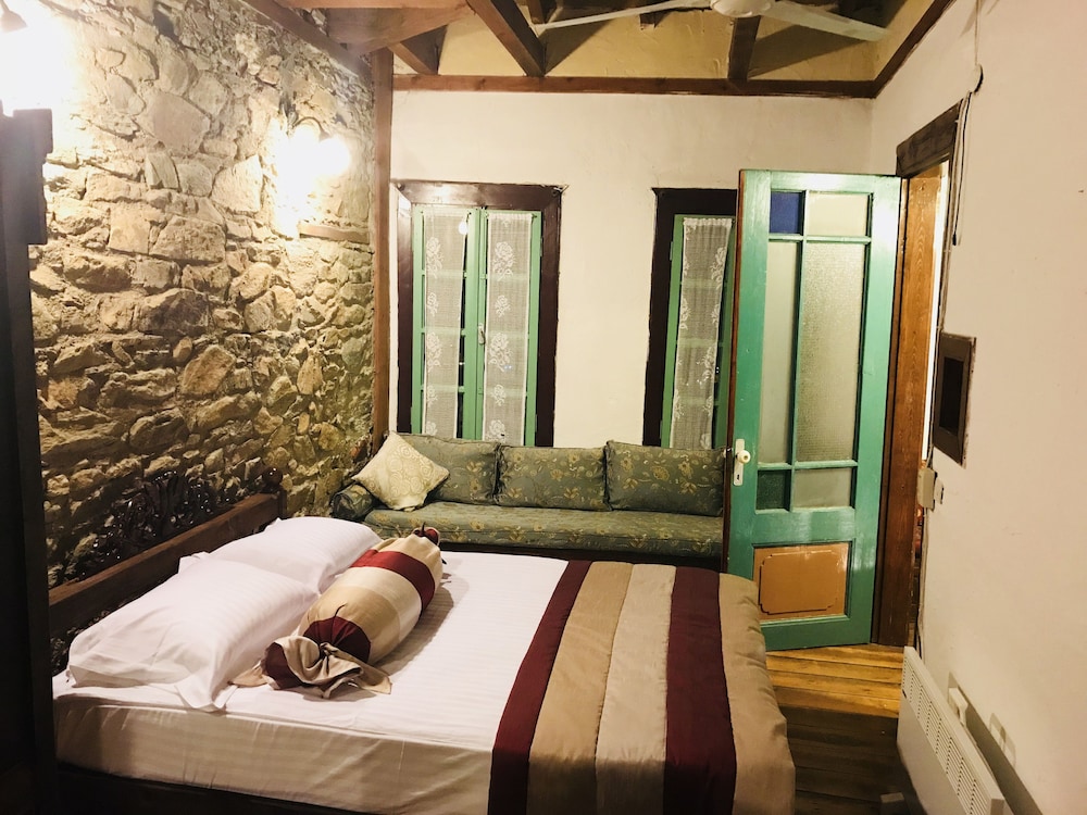 Mosaic Hotels