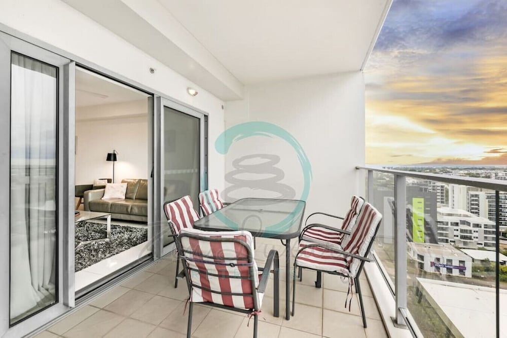 ZEN OCEAN REEF - Cozy 2BR Sea View Apt