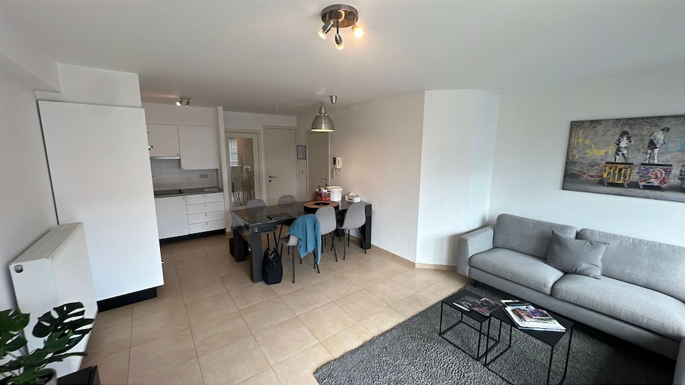 Huswell - Family Duplex Near Ostend Beach