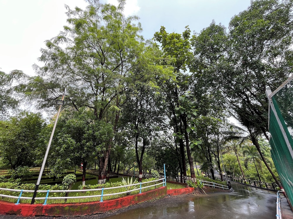Rustic River Resort