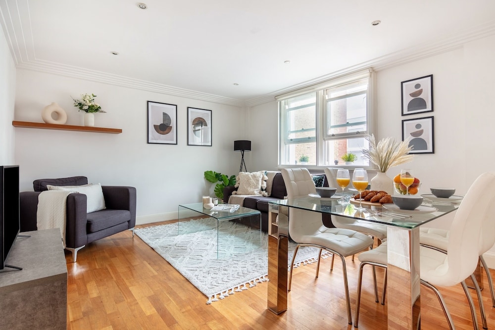 Modern 1BR near Covent Garden
