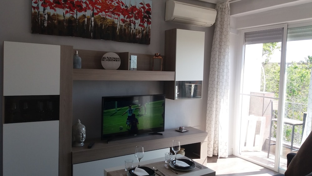 APARTMENTSUITESPAIN ATIC PANORAMIC BEACH
