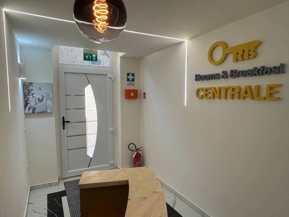 Rooms & Breakfast Centrale