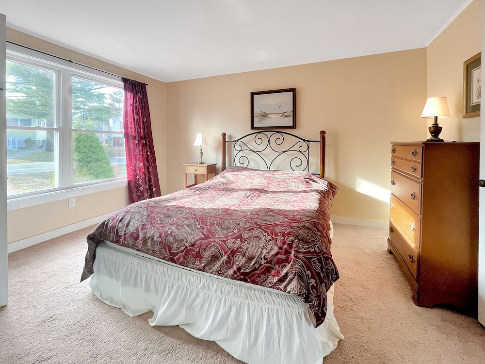 Footbridge Hideaway - Q967 A Spacious Home Very Near To The Fabulous Footbridge Beach Entrance 4 Bedroom Home by Redawning - Property Image 29