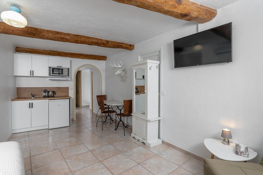Maison Carles BnB