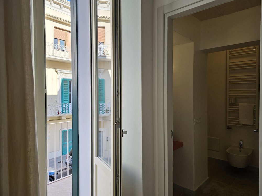 Deluxe - Pumo in Monopoli view 2