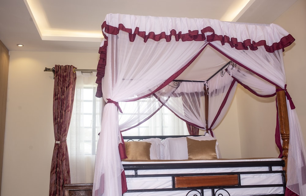 Cairo Palace Hotel view 5