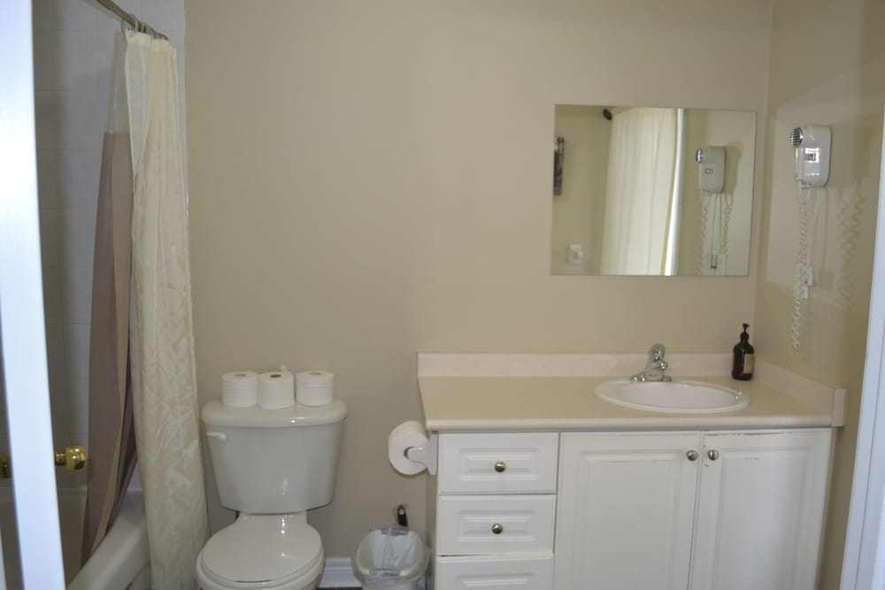 Downtown Whitby Furnished Homes