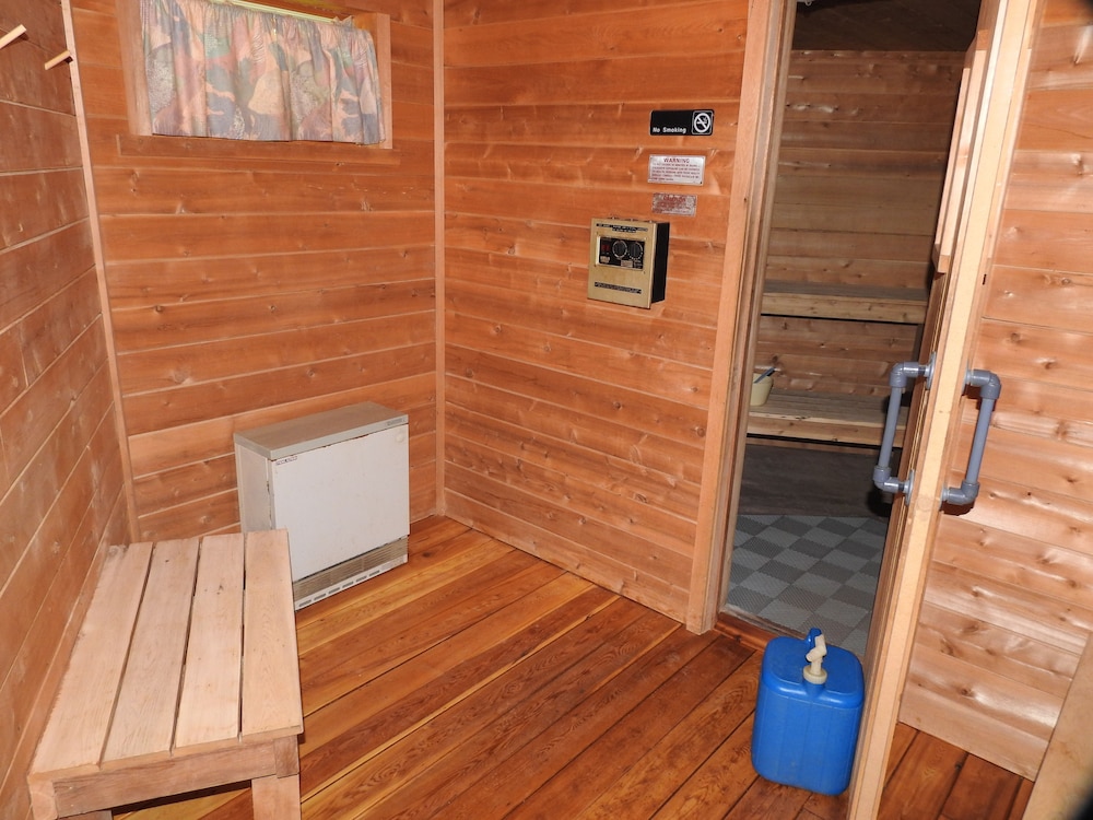 Superior Ridge Resort Motel