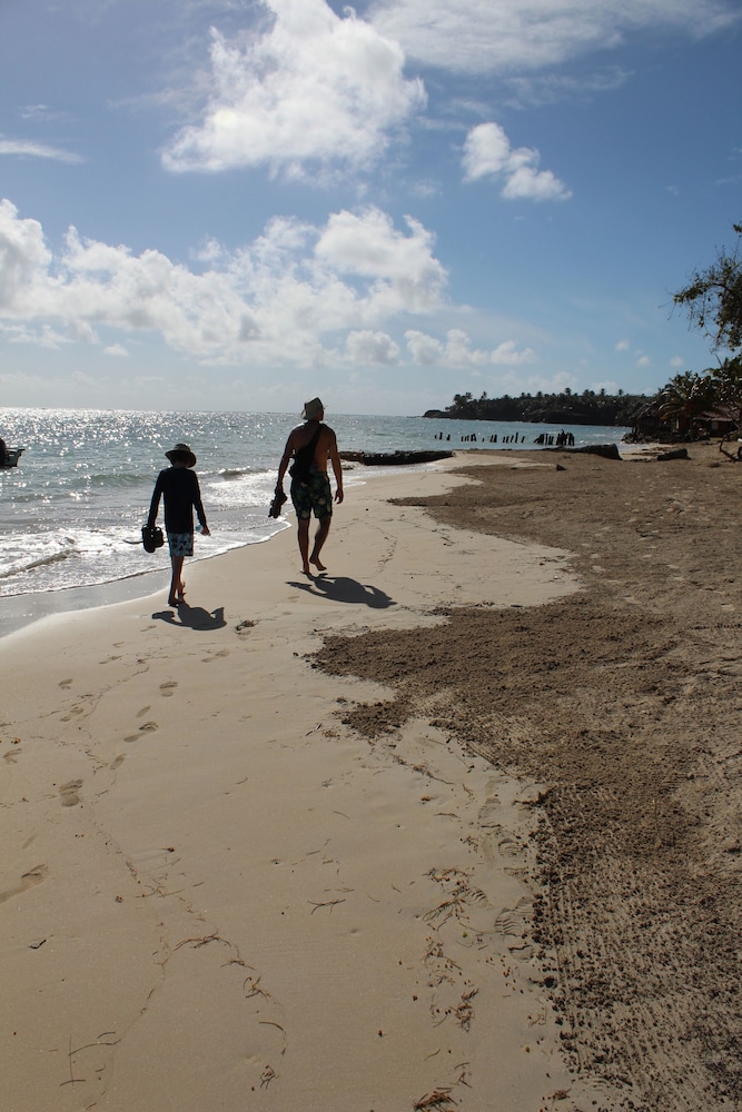 Little Corn Beach and Bungalow - Photo 28