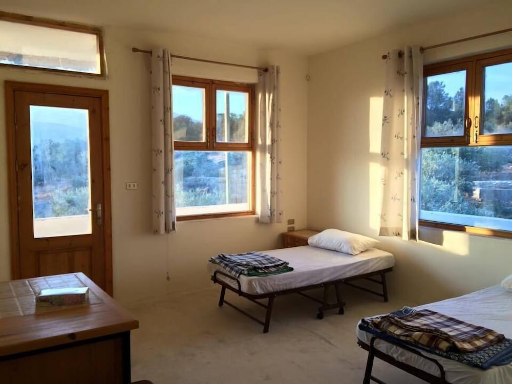 Dibeen Eco Farm House