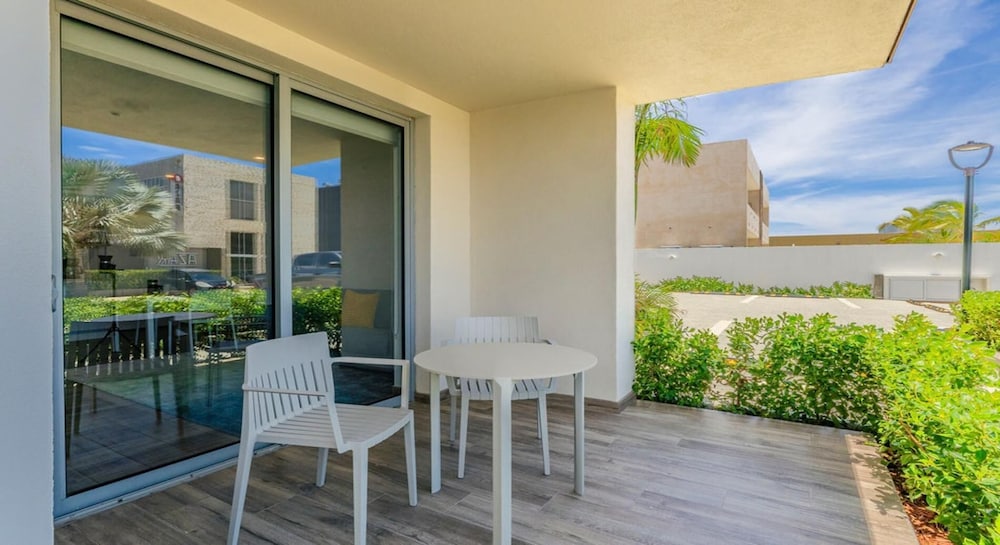 Beachside Residences