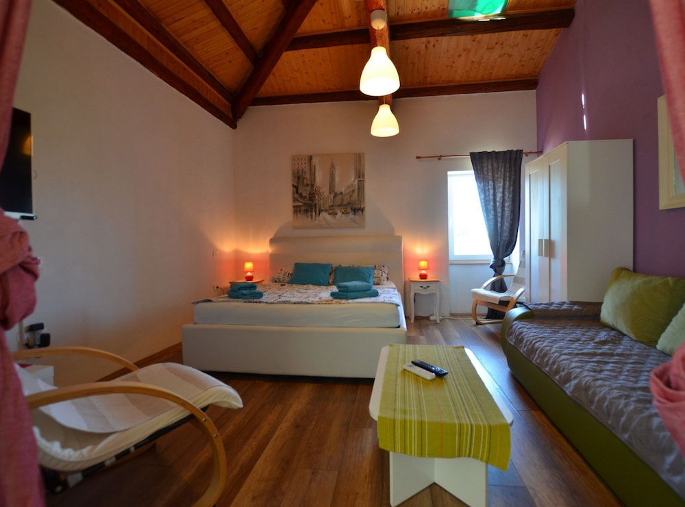 Tranquil Rovinj Studio Apartments