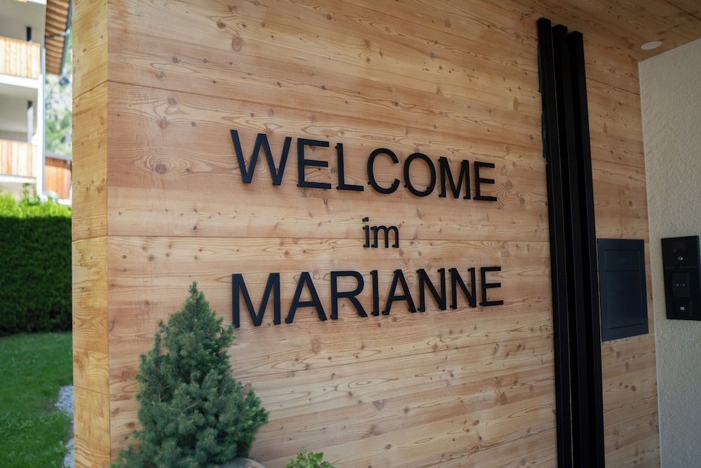 Garni Marianne