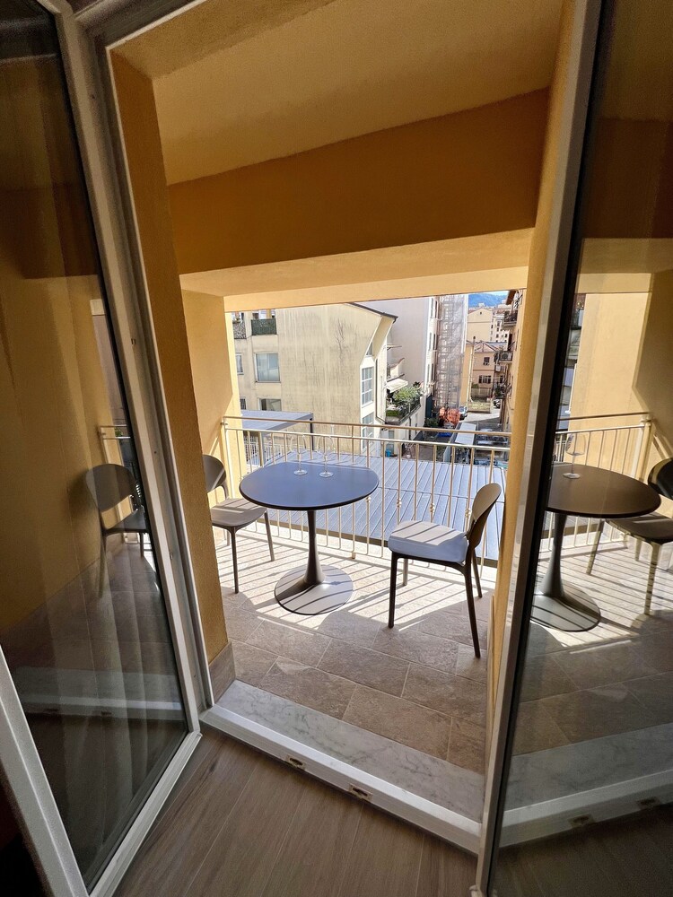 5 Terre hub suite