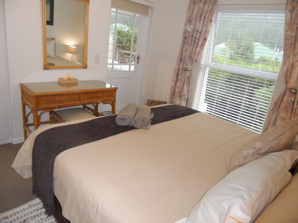 Bayside Lodge