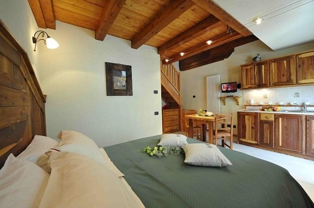 Gresil Residence